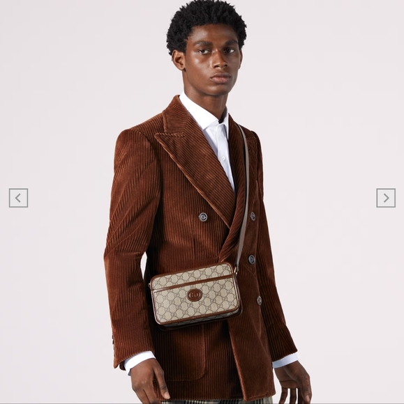 Authentic Gucci Mini Bag with Interlocking G - Picture 3 of 13